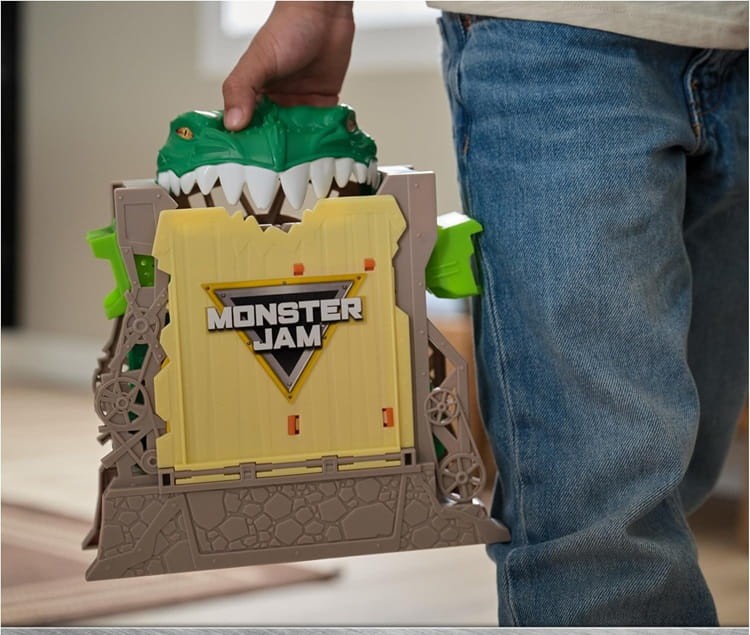 monster jam3.jpg