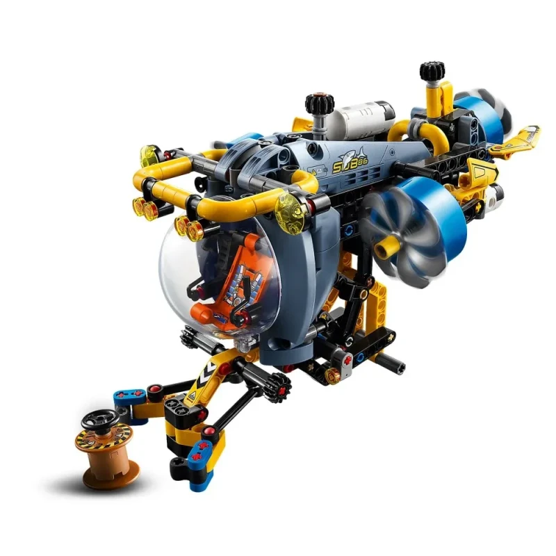 lego-technic-badawcza-lodz-podwodna-42201 (4).webp
