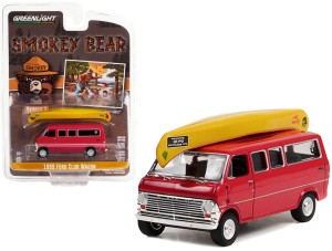 Green Light 38020 1969 Ford Club Wagon