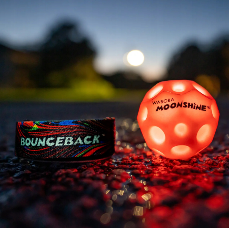 piłka led czerwona.png