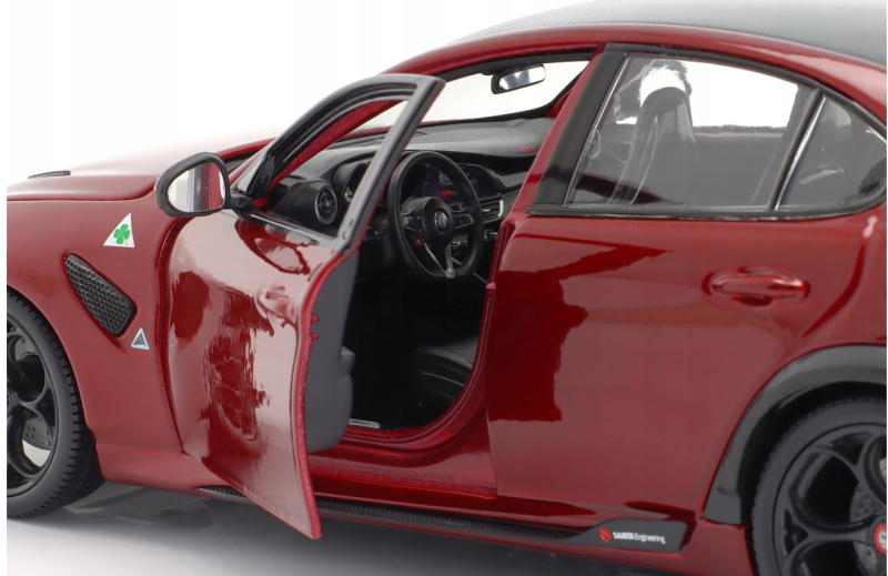 alfa giulia-4.png