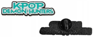 K-Pop Demon Hunters – Przypinka Napis CR3129