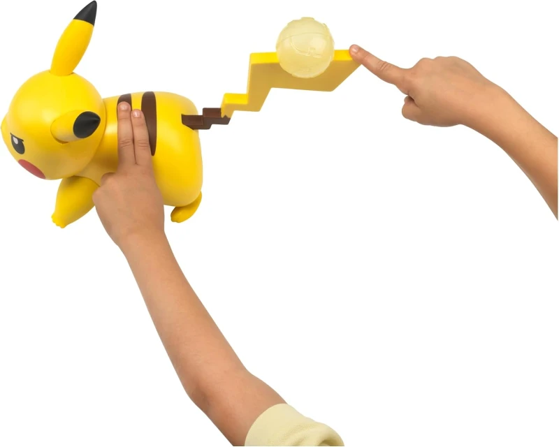 pkw4857-pikachu2.jpg