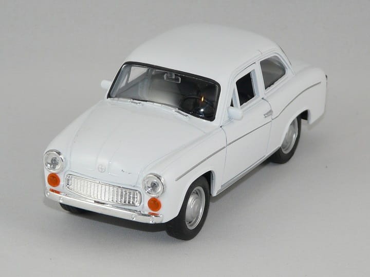 Model 1:34 Syrena 105 Welly
