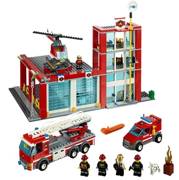 Lego City 60004 Duża Remiza Strażacka