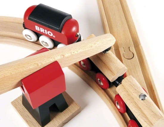 BRIO Klasyczna kolejka drewniana 33010