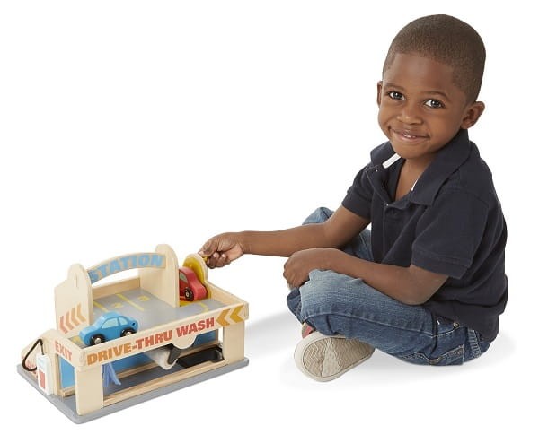 Melissa &amp;; Doug Stacja Paliw z Garażem 19271