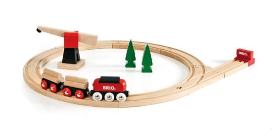 BRIO Klasyczna kolejka drewniana 33010