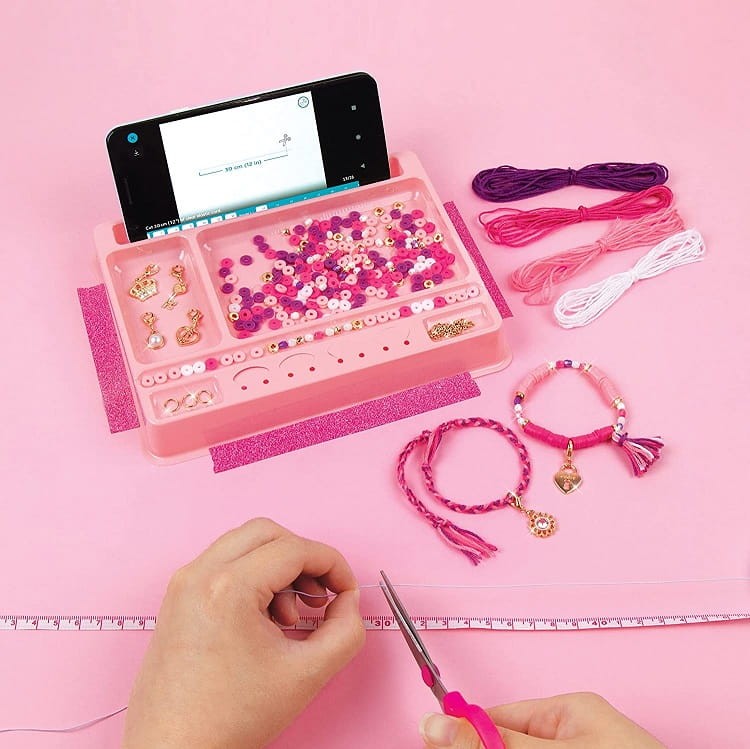 b669688bc6ae04f7e98bbe48332ad03e