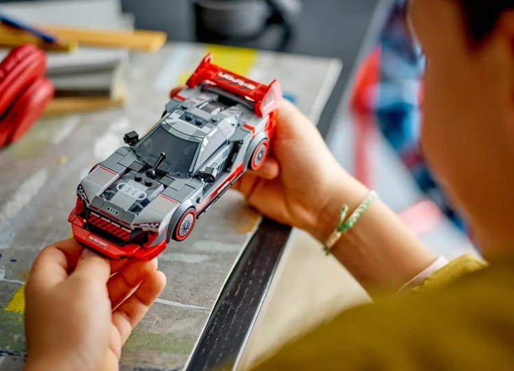 LEGO Speed Champions 76921 Wyścigowe Audi S1 E-tron Quattro