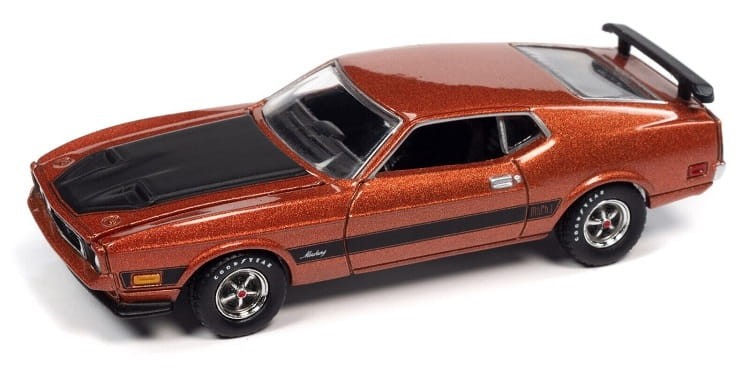 Auto World - Vintage Muscle - 1973 Ford Mustang Mach 1 AW64352